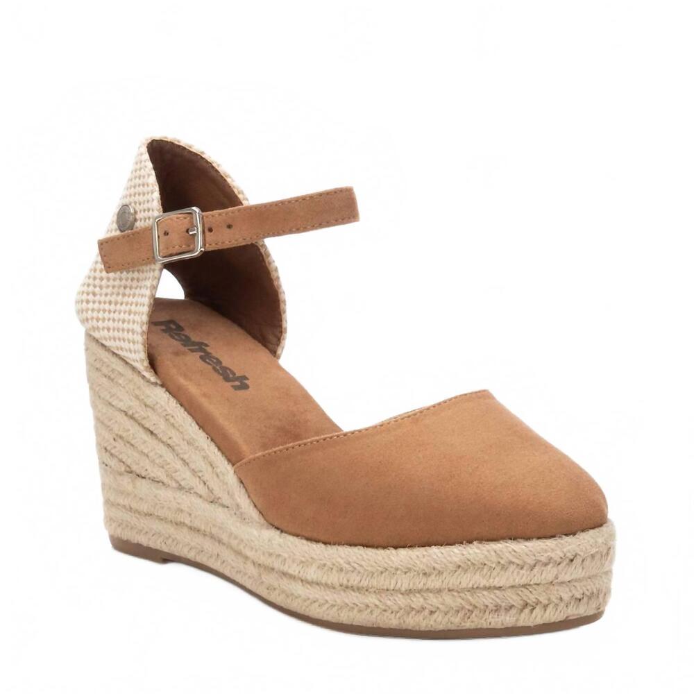 NEW XTI women's refresh microfiber wedge in camel